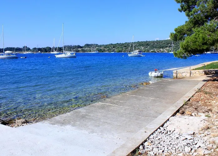 Διαμέρισμα By The Sea Ilovik, Losinj - 12275
